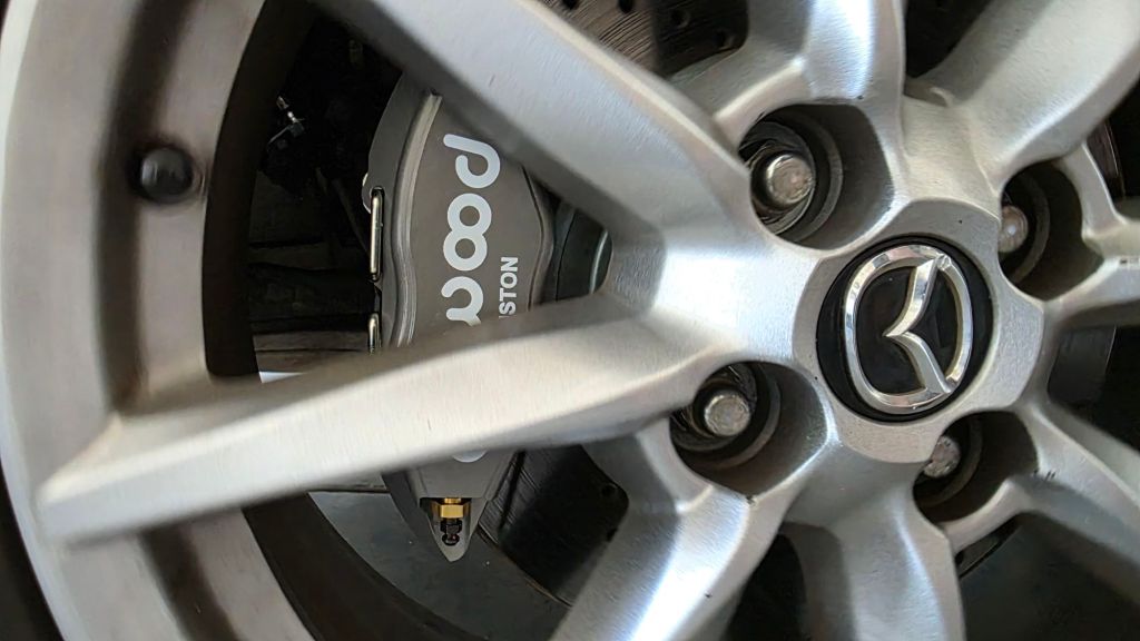 Flyin’ Miata’s Little Big Brake Kit:&nbsp;Installed.