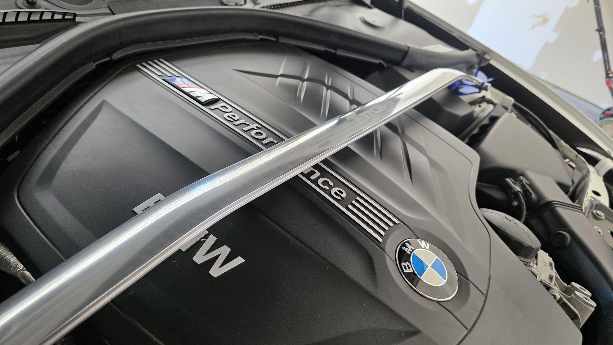 Choosing Affordable Strut Bars: My Experience on the BMW M235i